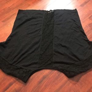 Black t with lace back